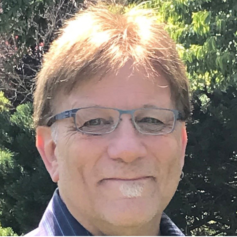 Author Guy Morris